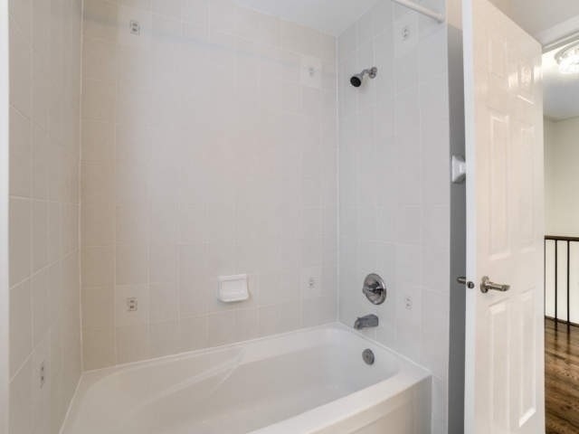 Listing W5968363 - Large Photo # 35