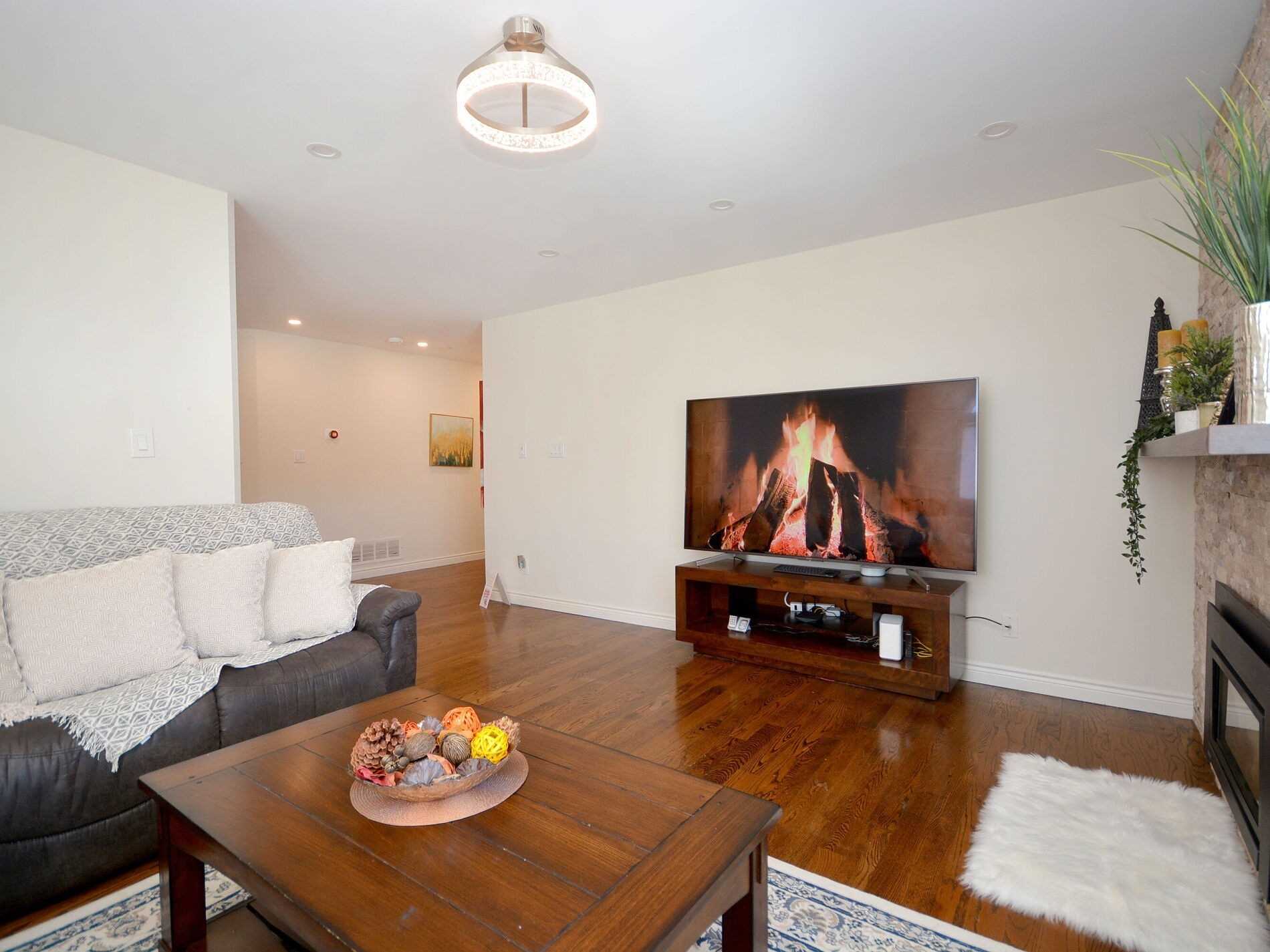 Listing W5968527 - Large Photo # 7