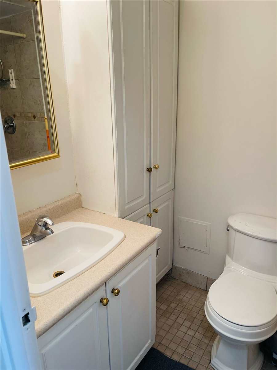 Listing W5968625 - Large Photo # 9
