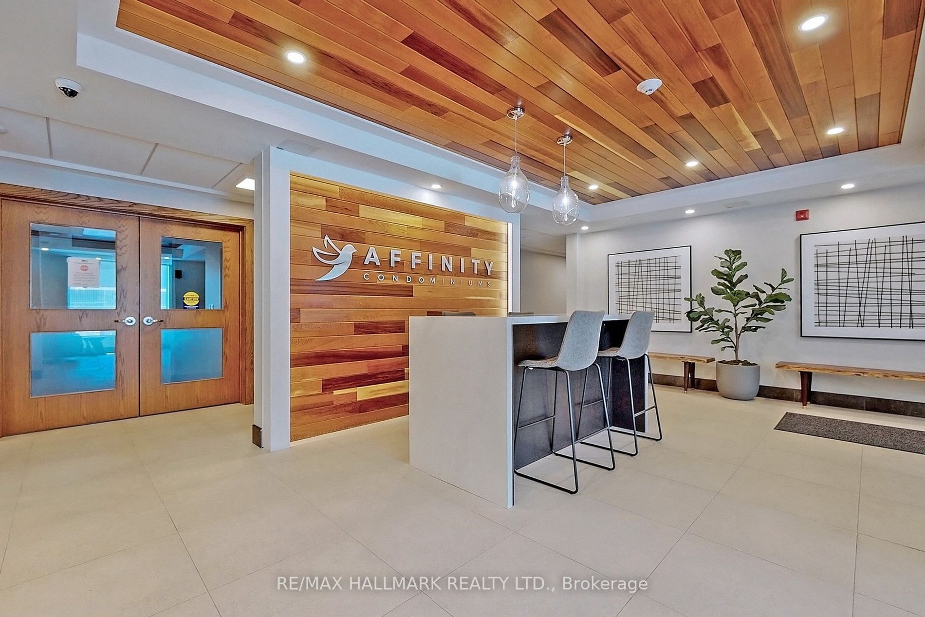 340 Plains Road E, #Ph 604
