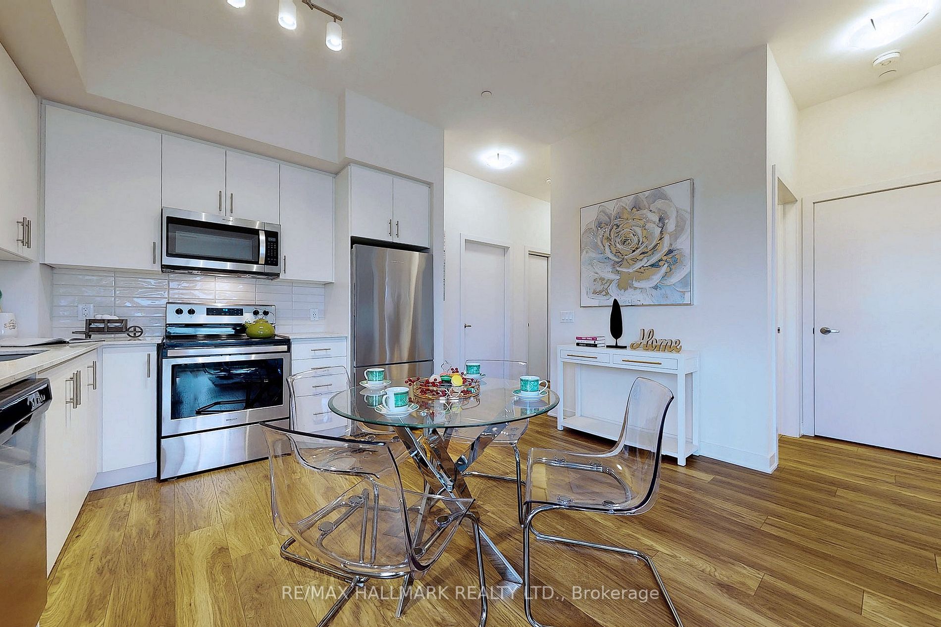 340 Plains Road E, #Ph 604