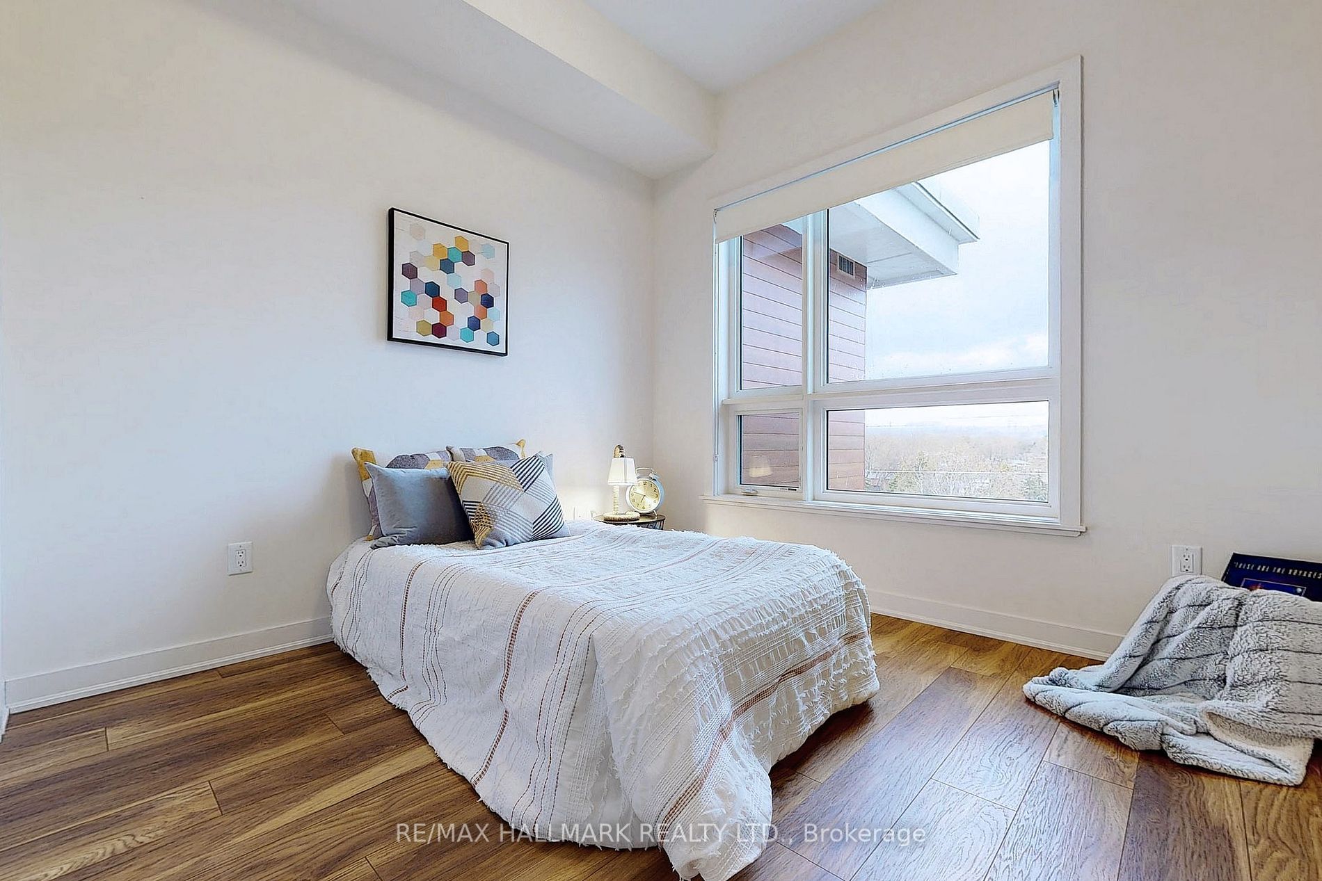 340 Plains Road E, #Ph 604