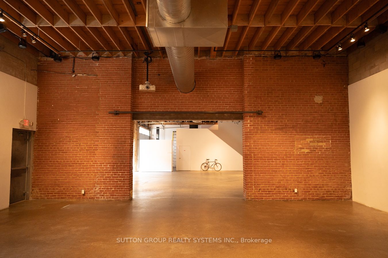 Listing W5968820 - Large Photo # 14