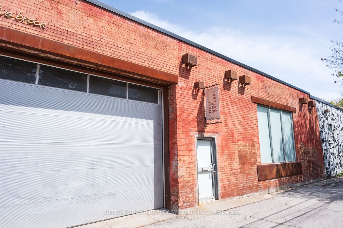 Listing W5968820 - Large Photo # 6