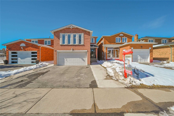 4 Daffodil Pl, Brampton