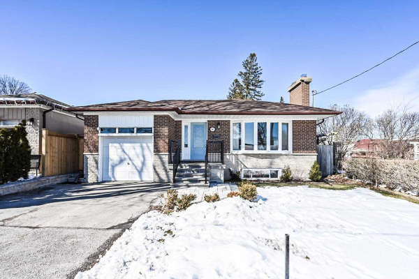 26 Trehorne Dr, Toronto