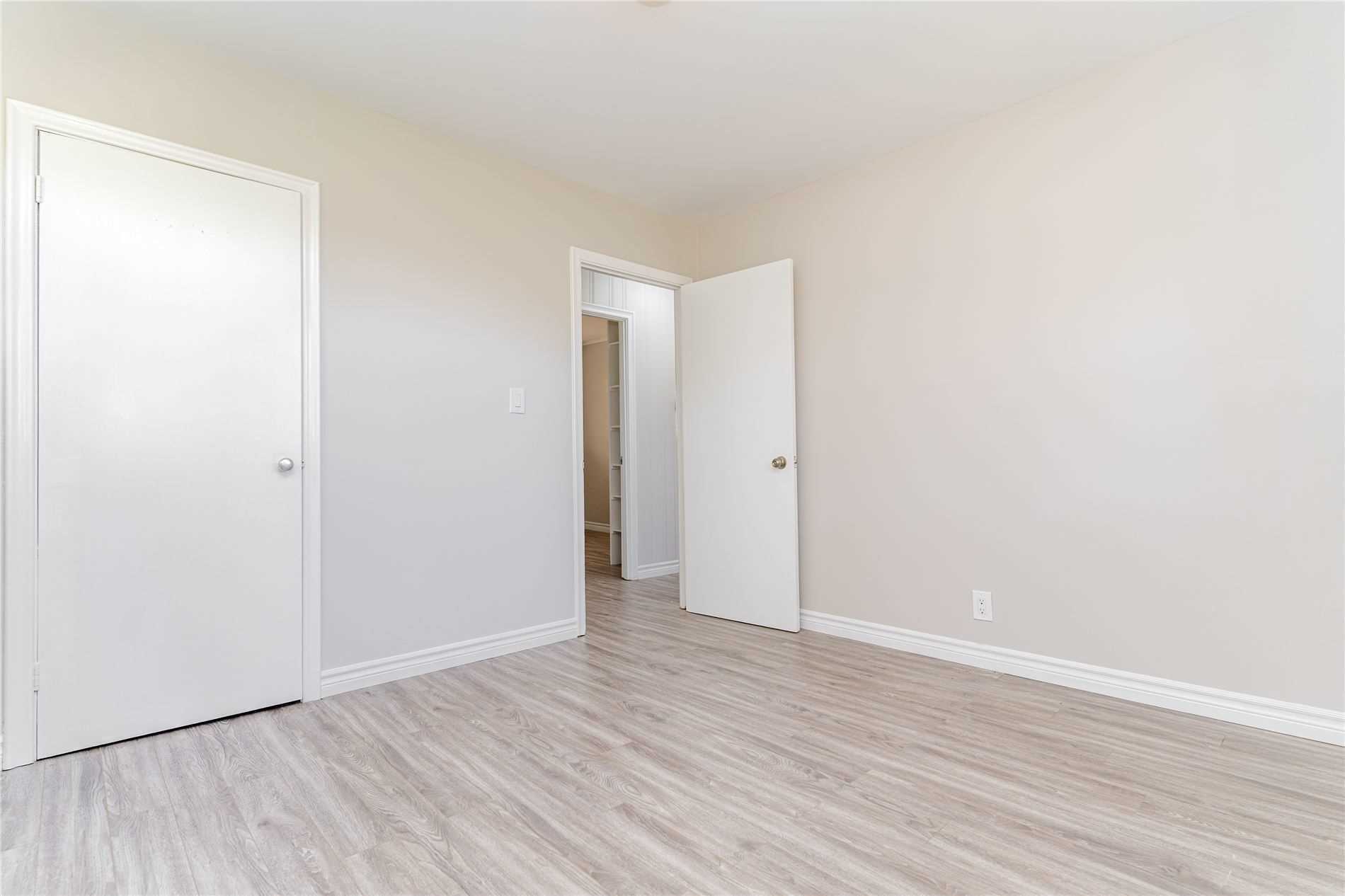 Listing W5969139 - Large Photo # 13