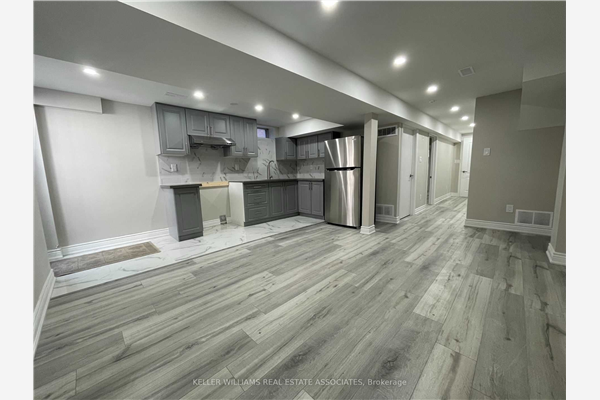 6978 Tassel Cres, Mississauga