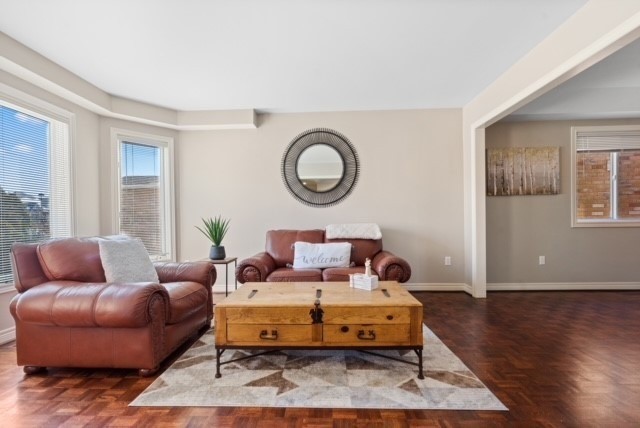 Listing W5969239 - Large Photo # 2