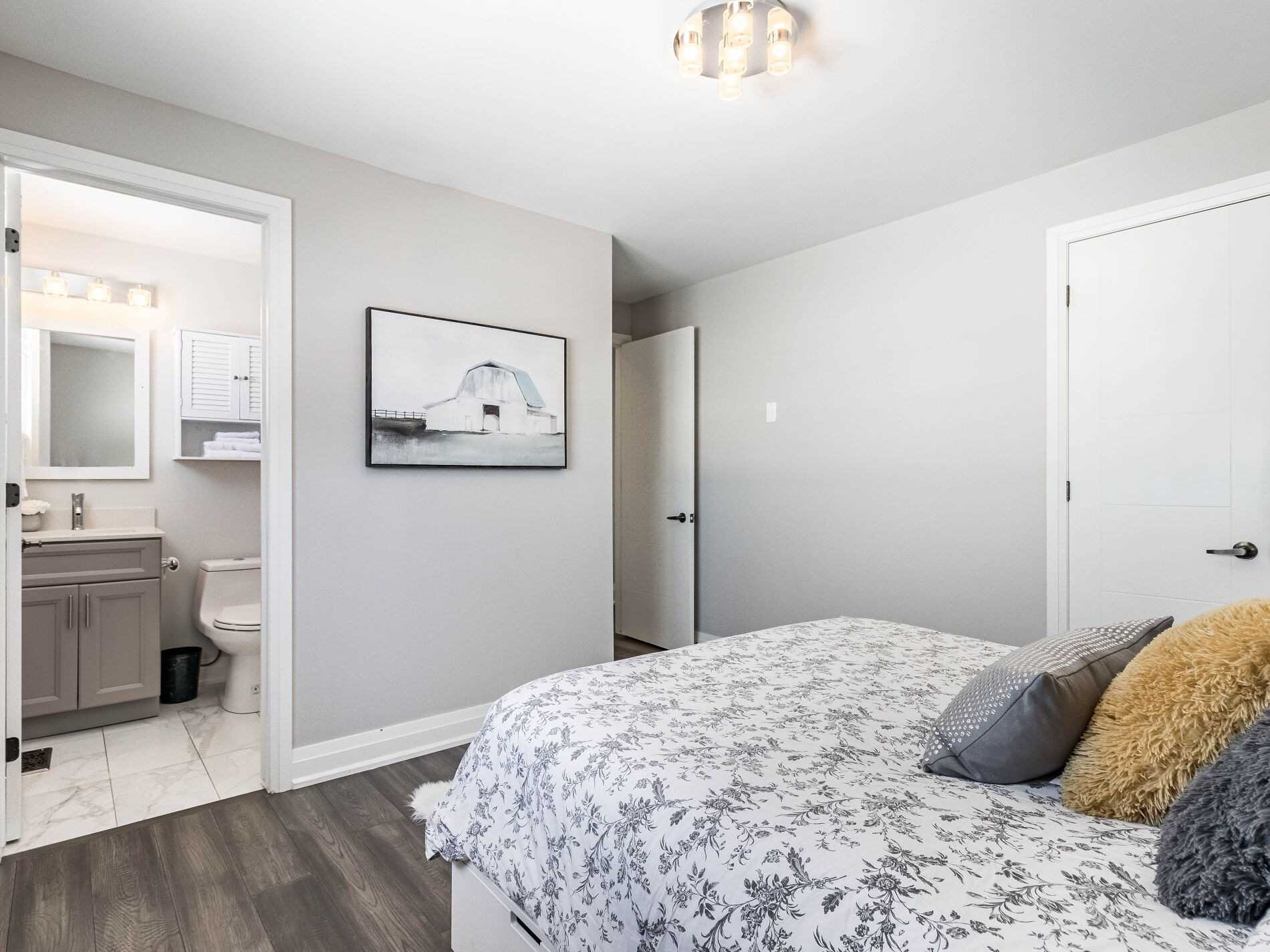 Listing W5969275 - Large Photo # 15