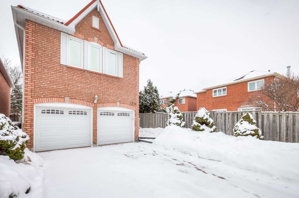 Listing W5969291 - Large Photo # 2