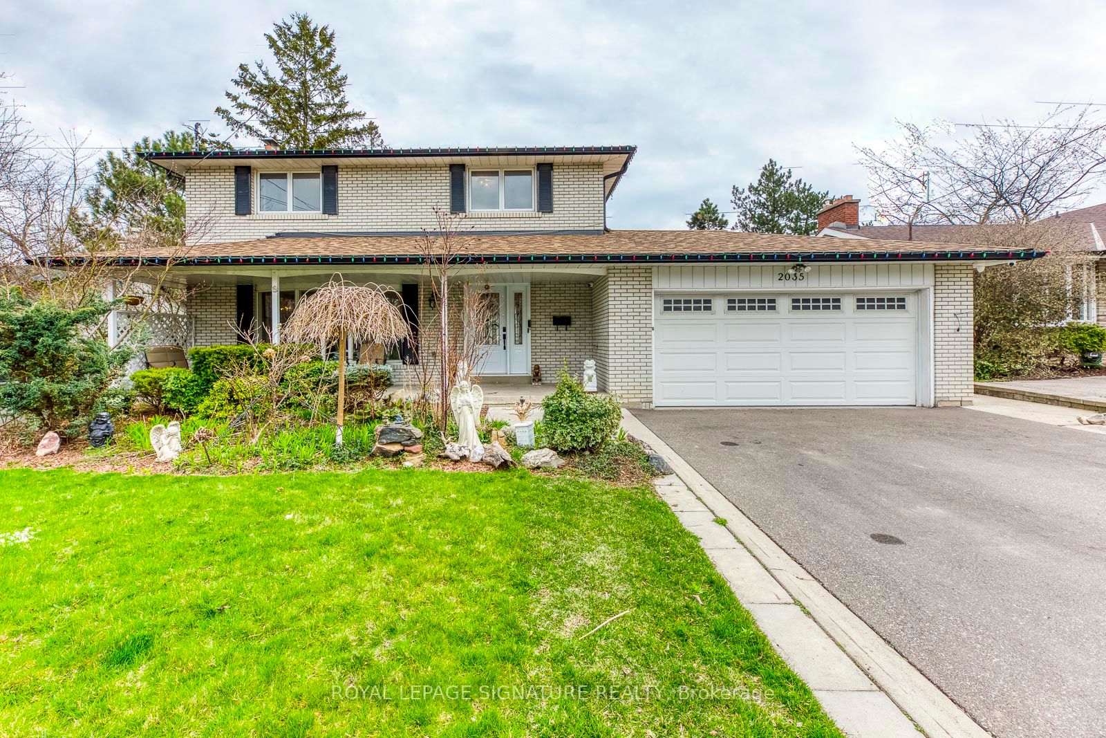 Listing W5969352 - Large Photo # 1
