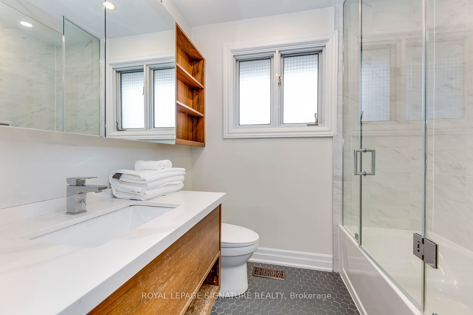 Listing W5969352 - Large Photo # 13
