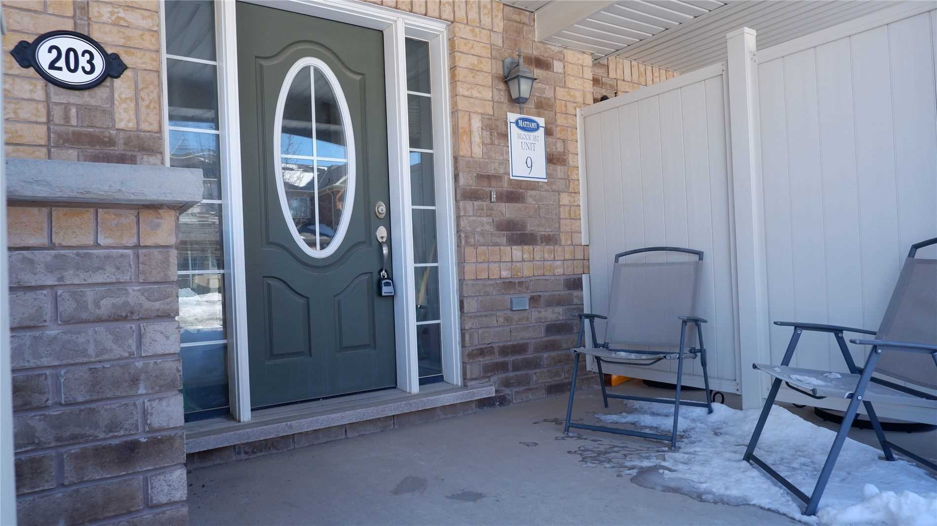 Listing W5969359 - Large Photo # 2