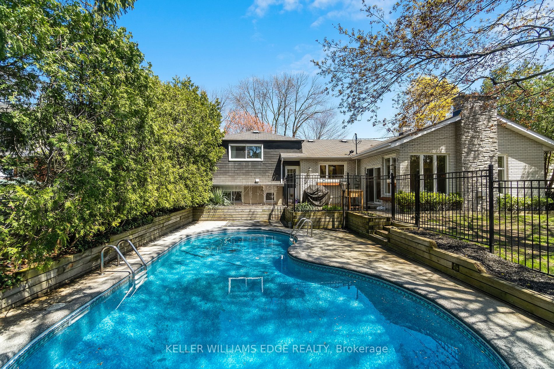 234 Juniper Ave