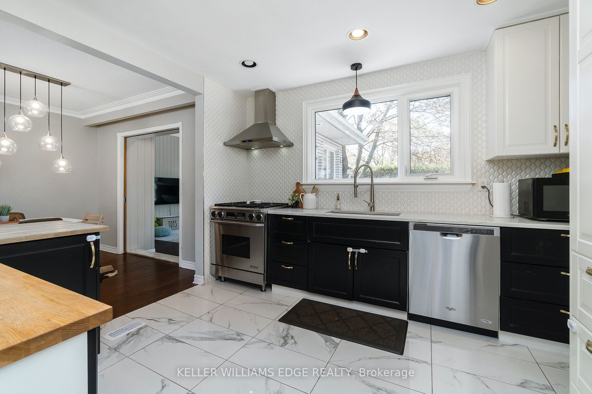 234 Juniper Ave