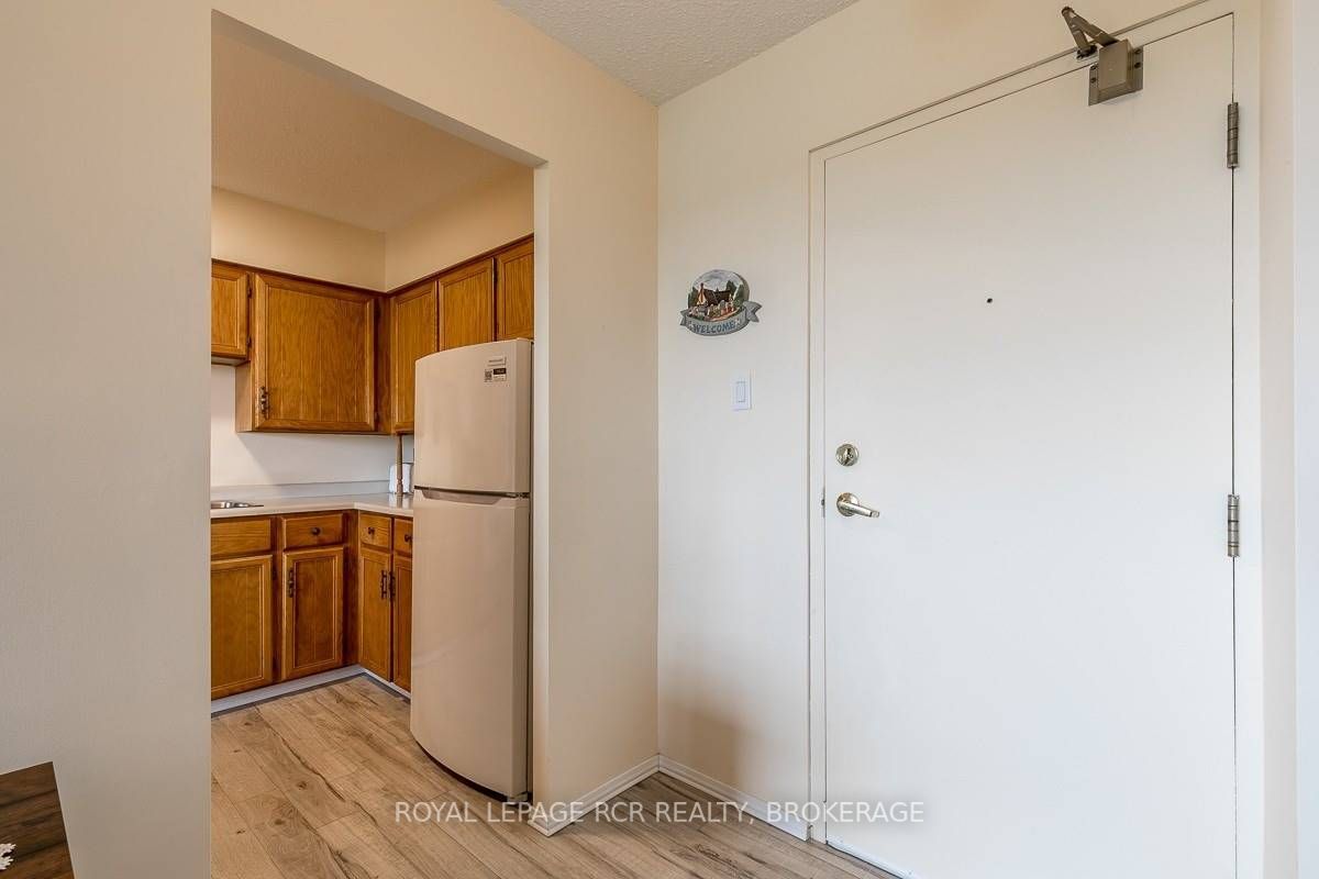 Listing W5969451 - Large Photo # 3