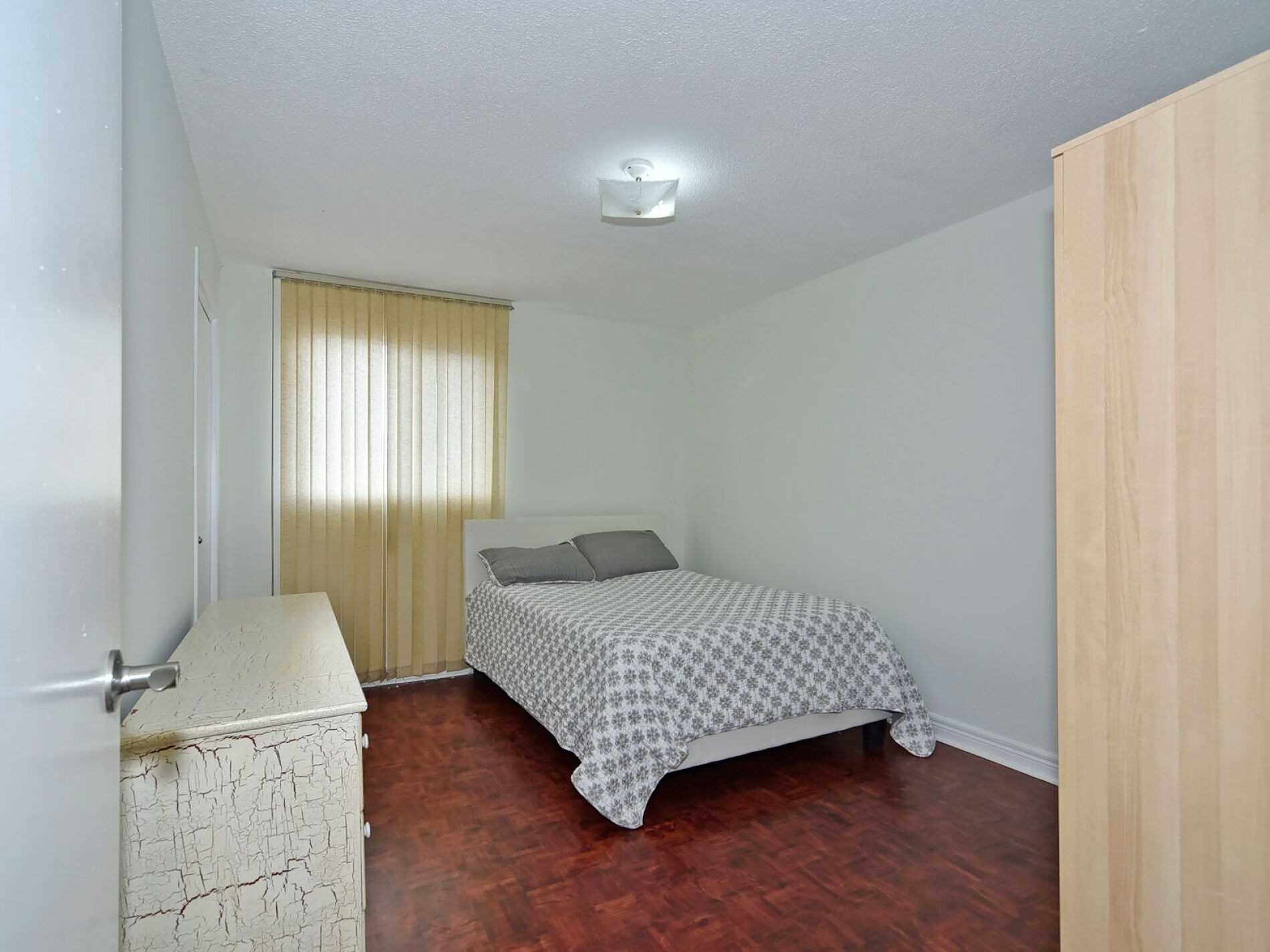 Listing W5969633 - Large Photo # 18
