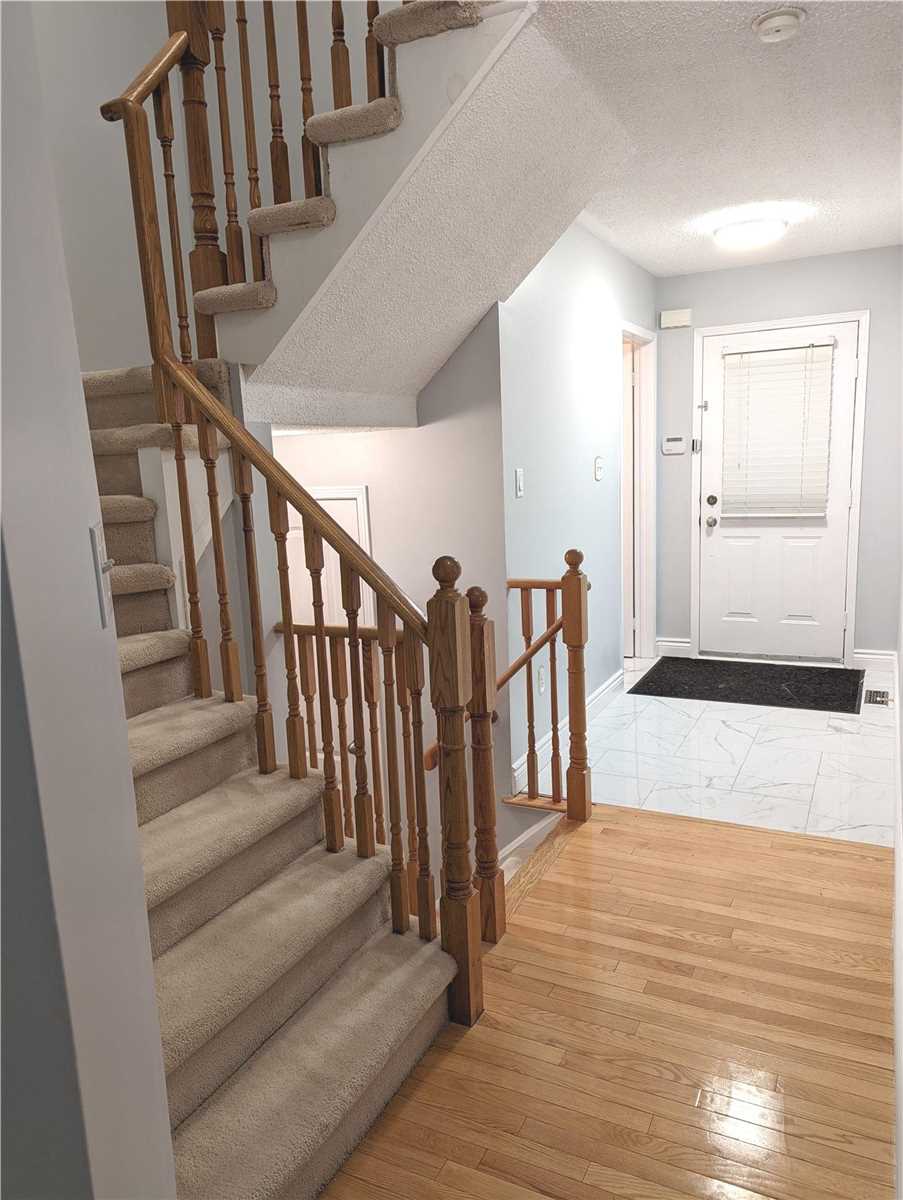 Listing W5969665 - Large Photo # 3