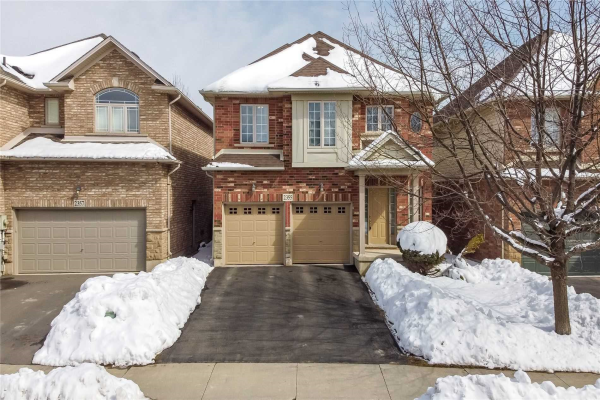 2355 Emerson Dr, Burlington