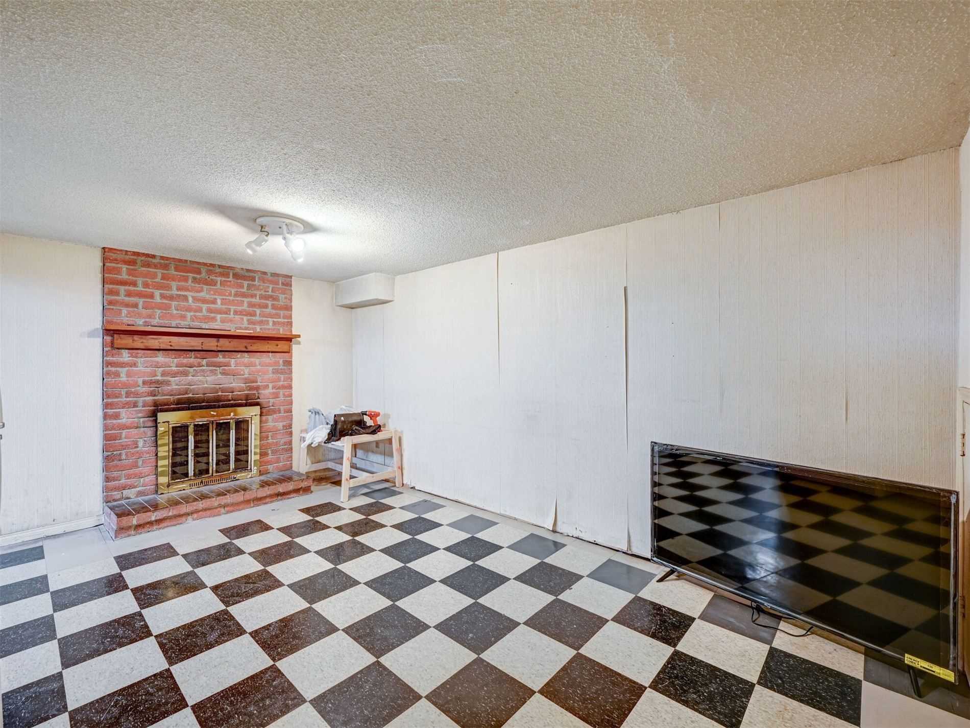 Listing W5969739 - Large Photo # 33