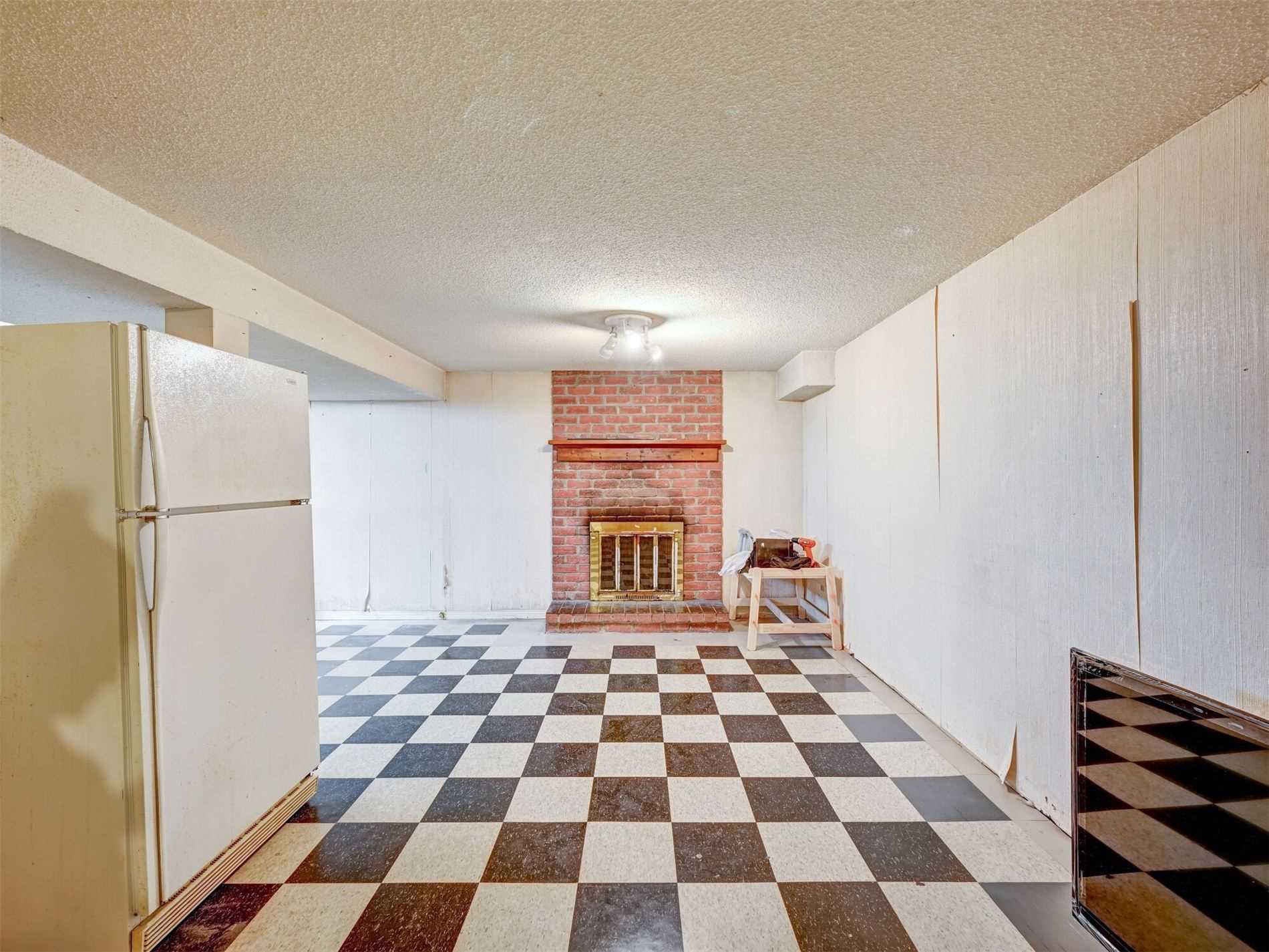 Listing W5969739 - Large Photo # 32