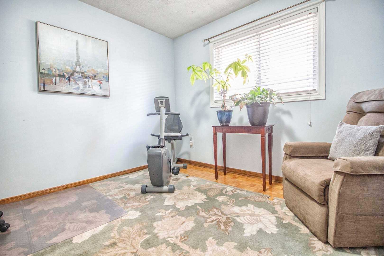 Listing W5969843 - Large Photo # 12