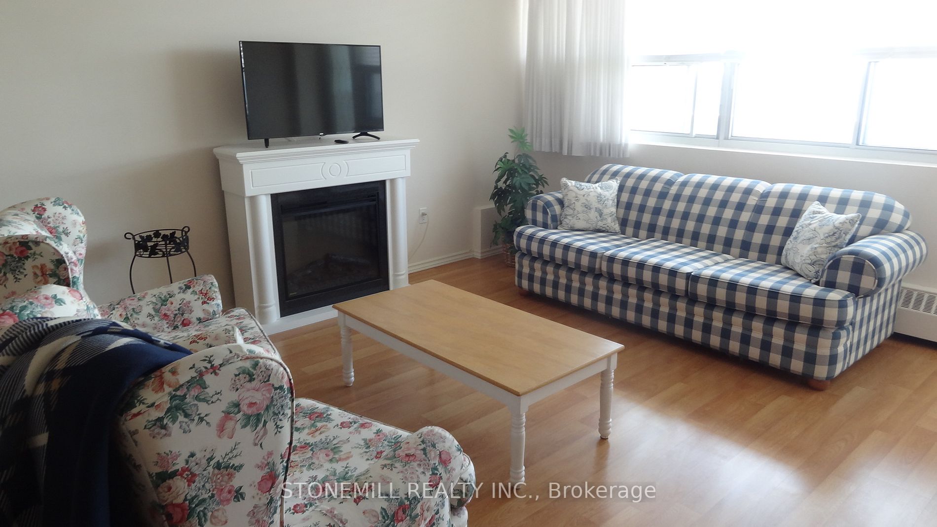 Listing W5969844 - Large Photo # 4