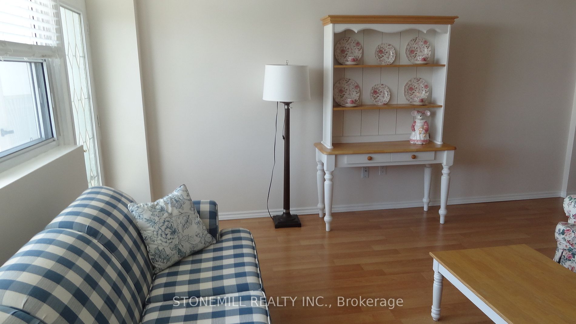 Listing W5969844 - Large Photo # 6