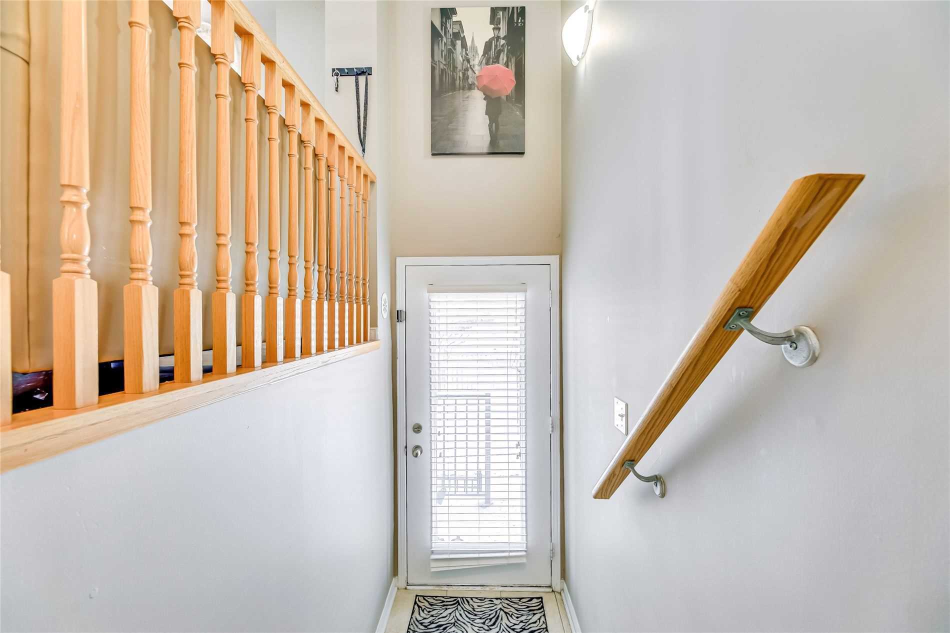 Listing W5969845 - Large Photo # 3