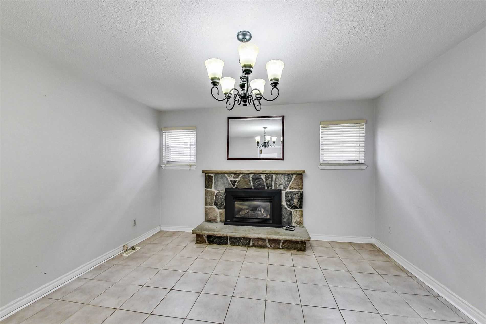 Listing W5969881 - Large Photo # 12