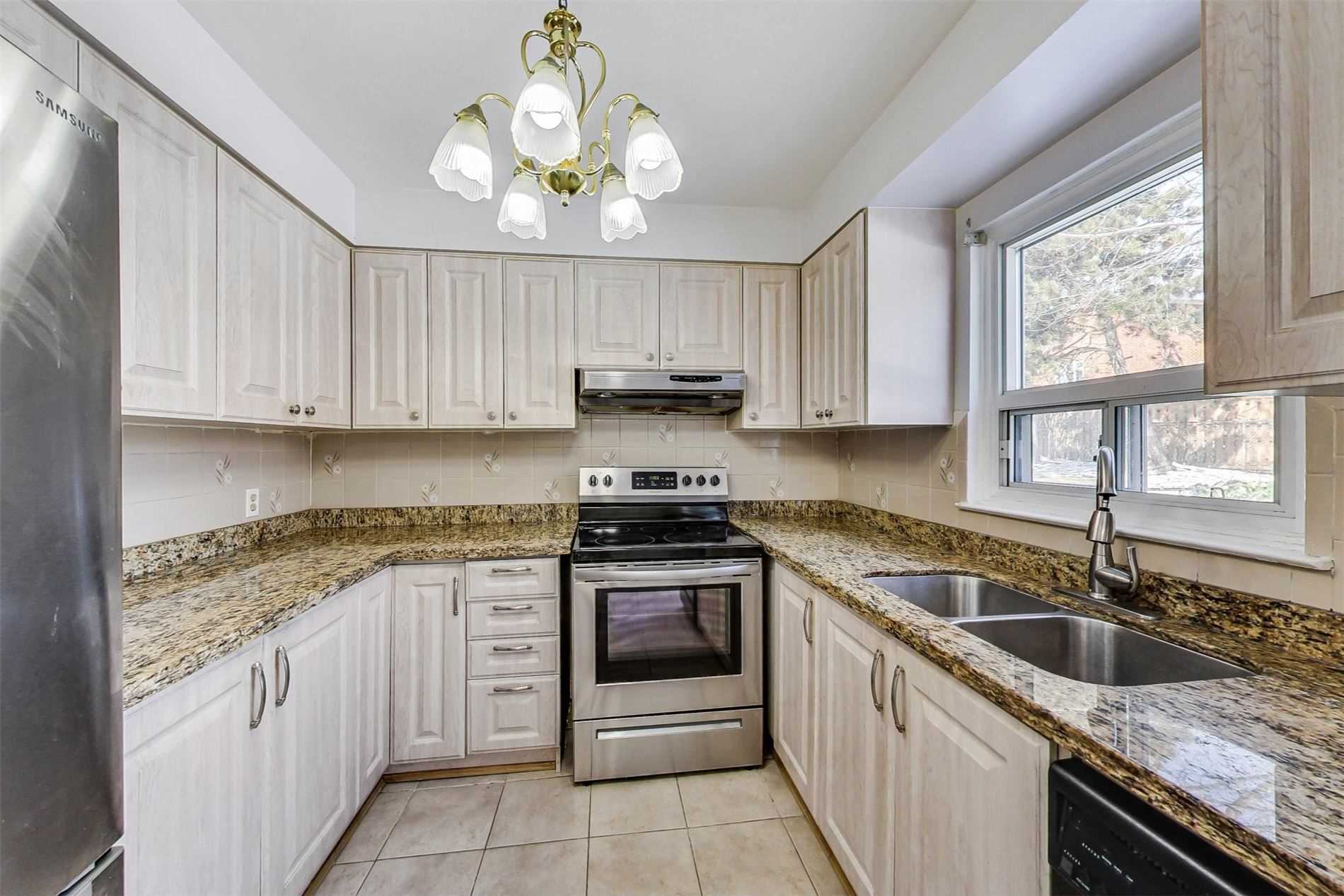 Listing W5969881 - Large Photo # 11