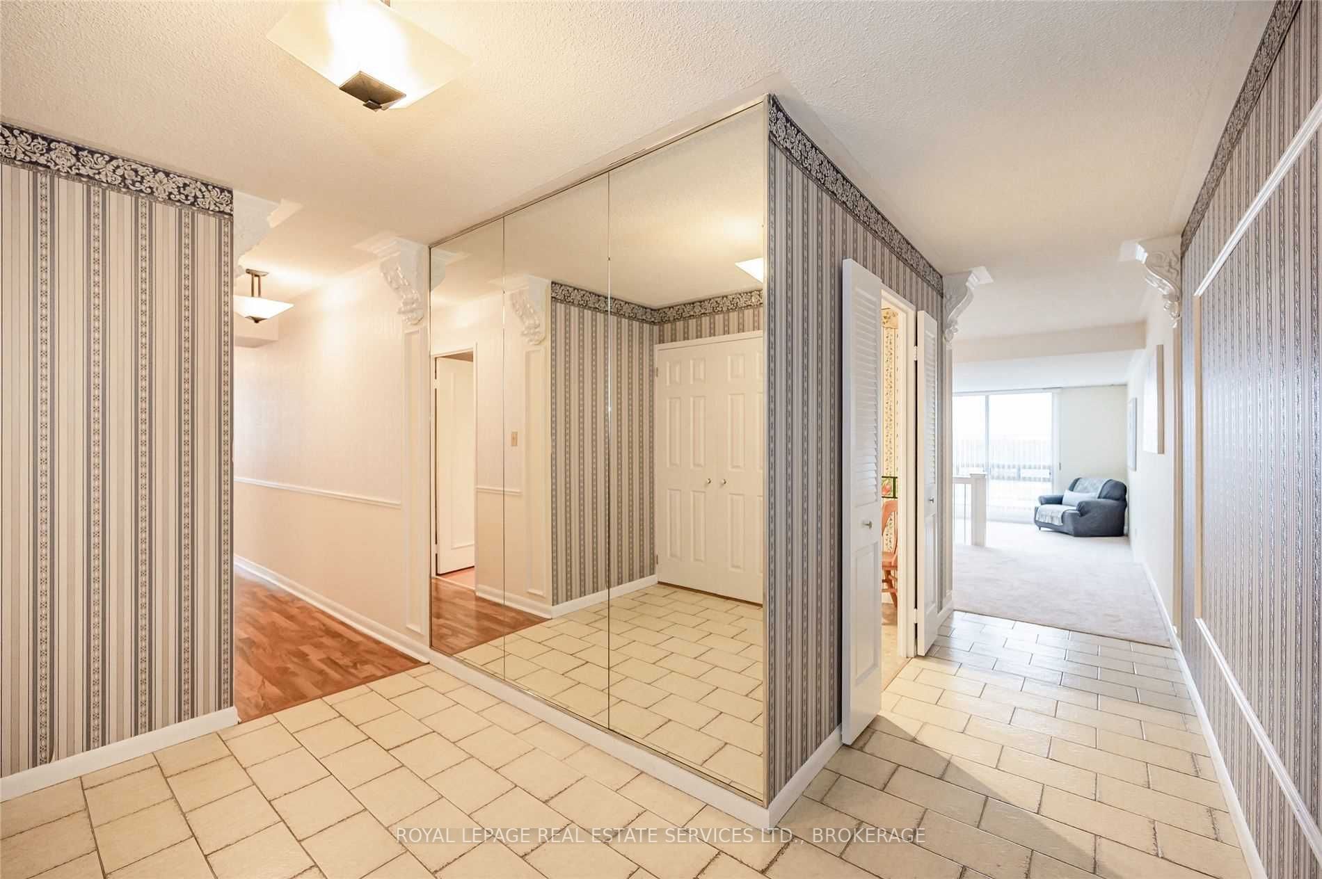 Listing W5970087 - Large Photo # 7