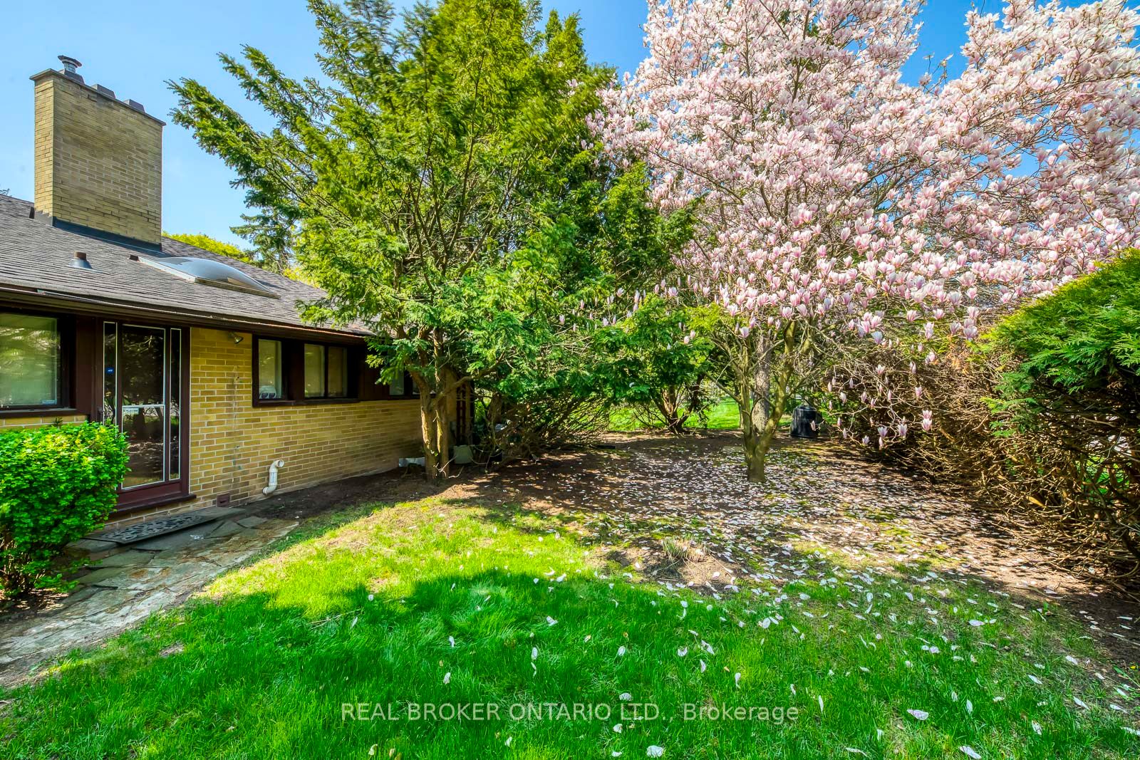 600 Bob O Link Rd