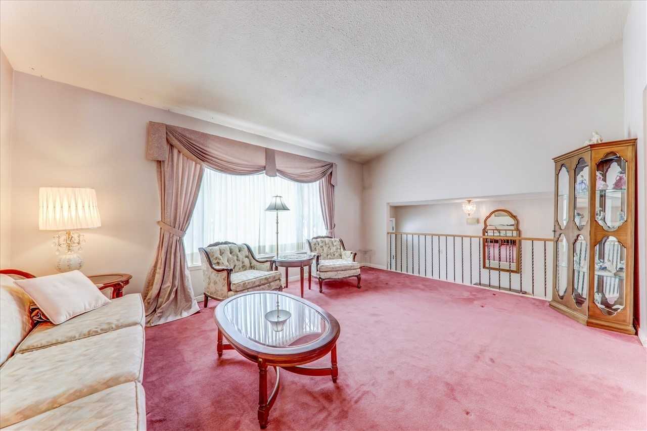 Listing W5970099 - Large Photo # 15