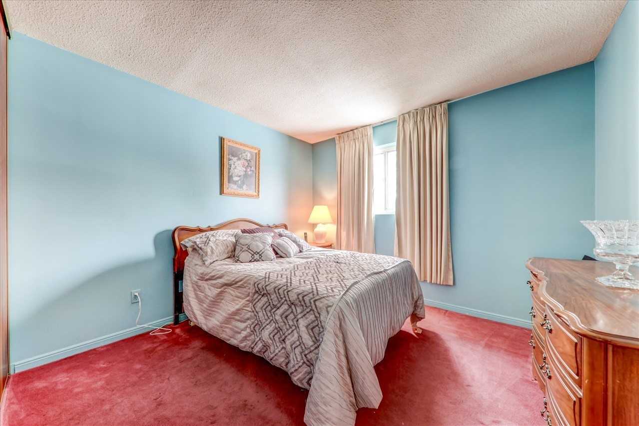 Listing W5970099 - Large Photo # 19