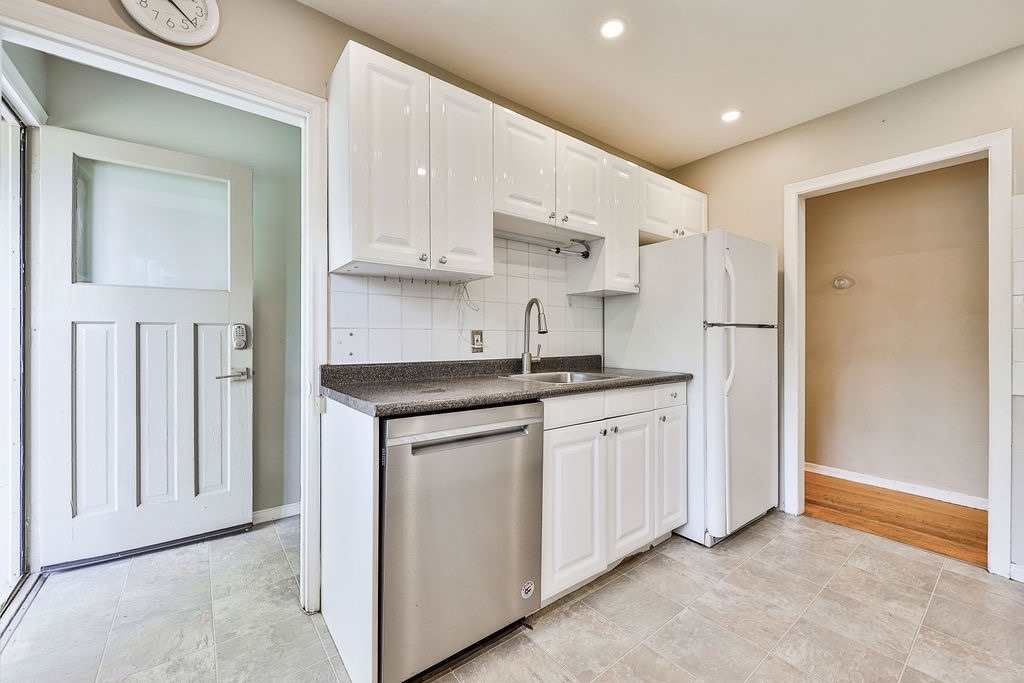 502 Sherin Dr