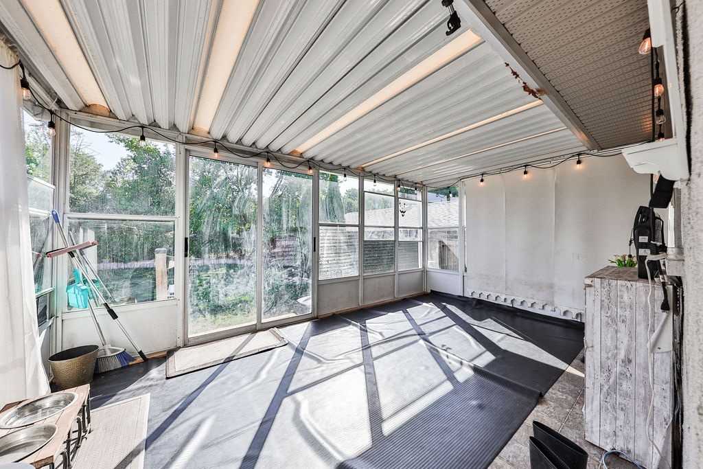 502 Sherin Dr