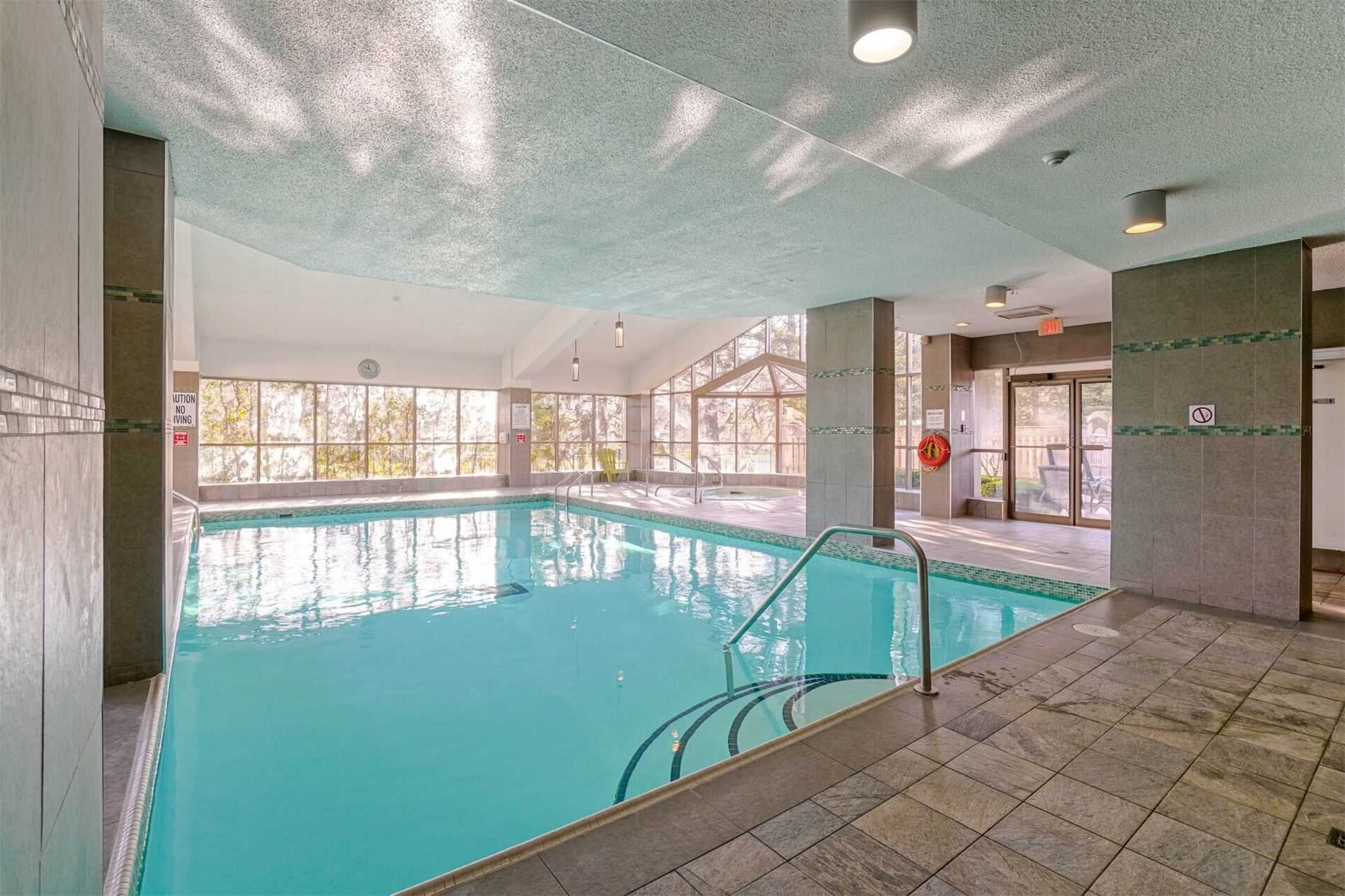 75 King St E, #407