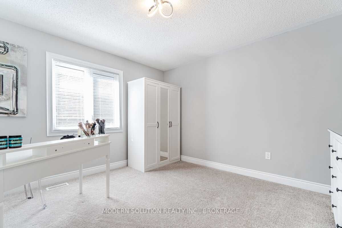 Listing W5970481 - Large Photo # 28