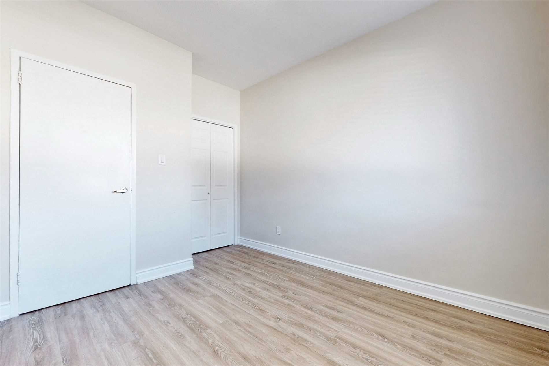 Listing W5970505 - Large Photo # 28