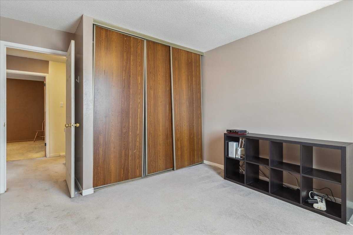 Listing W5970517 - Large Photo # 18