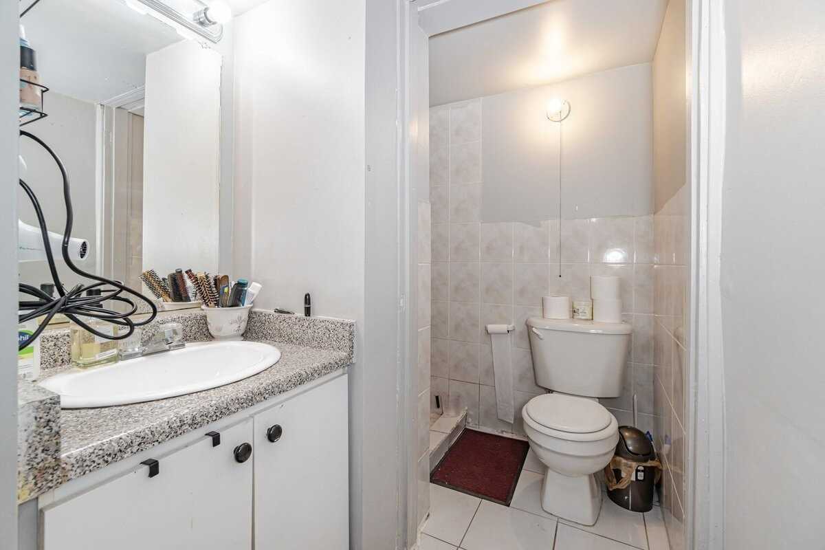 Listing W5970581 - Large Photo # 32