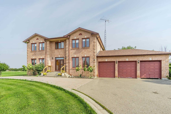13529 Centreville Creek Rd, Caledon