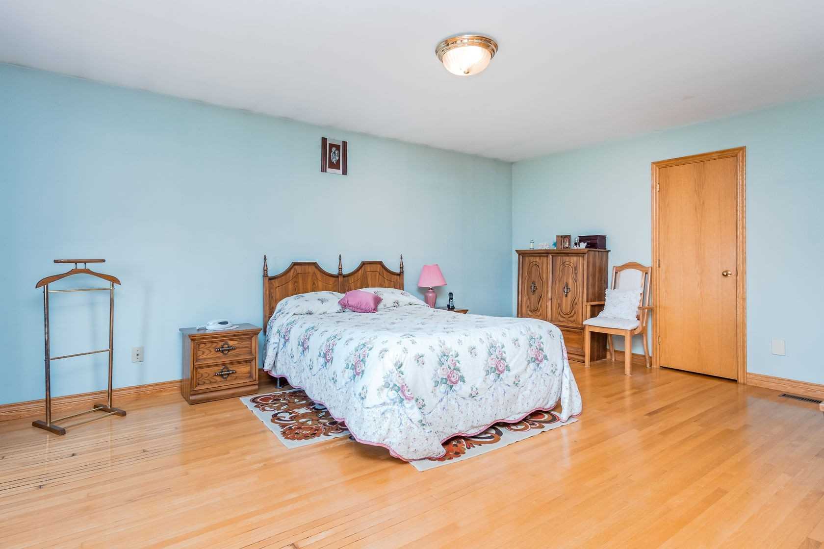 Listing W5970783 - Large Photo # 23