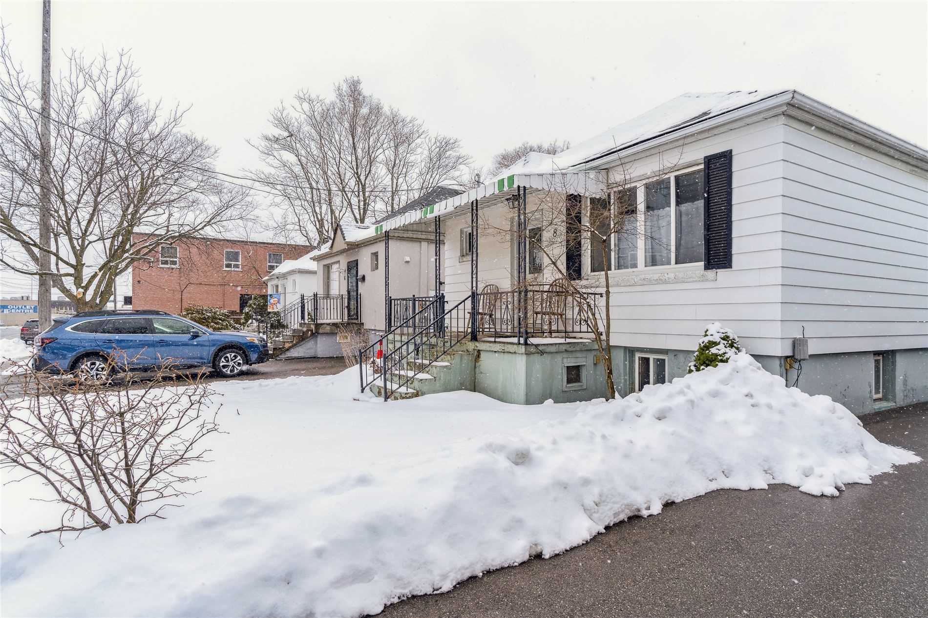 8 Culnan Ave