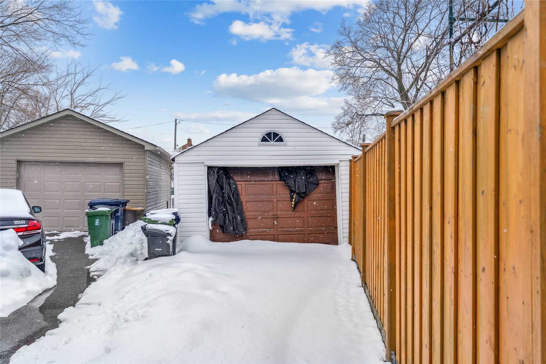 8 Culnan Ave