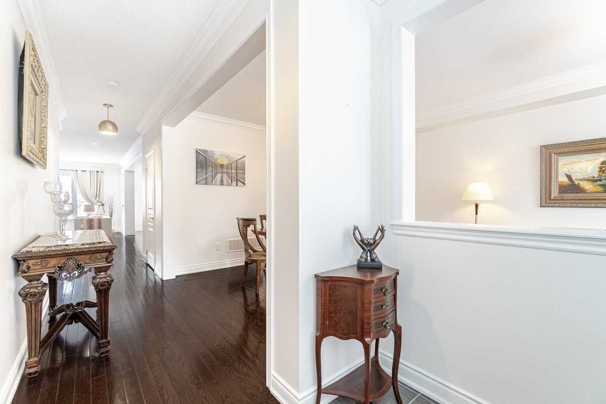 Listing W5971227 - Large Photo # 3