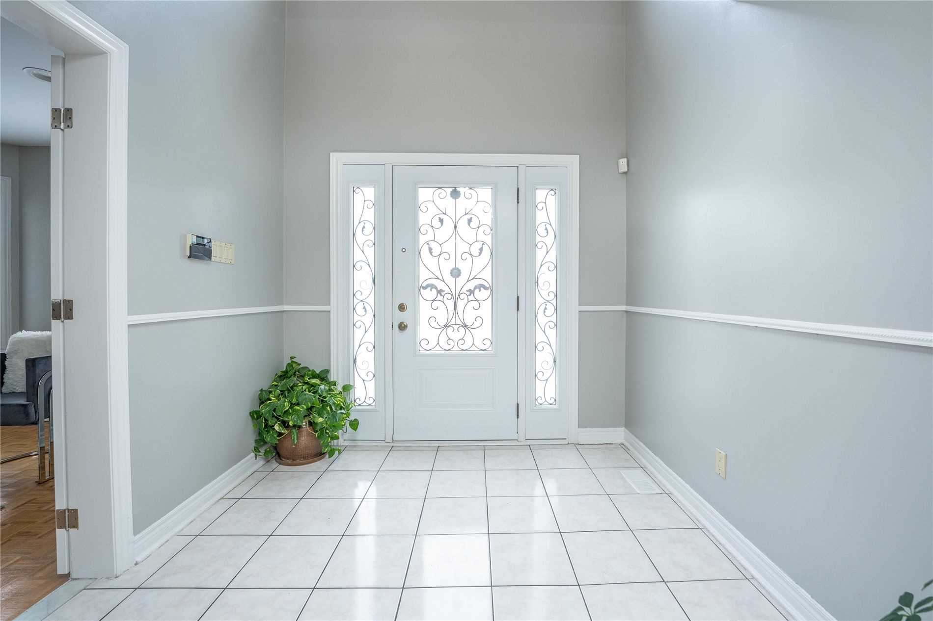 Listing W5971391 - Large Photo # 4