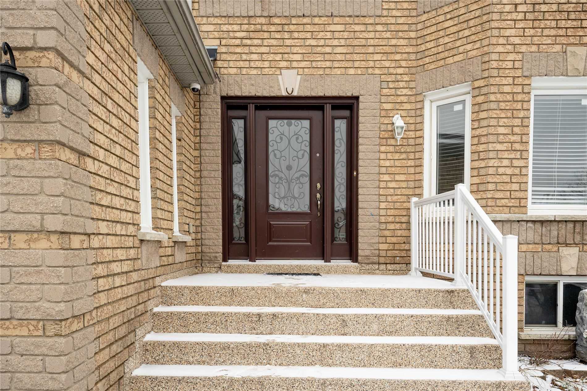 Listing W5971391 - Large Photo # 3